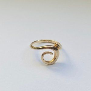 Swirl Gold Tone Ring
